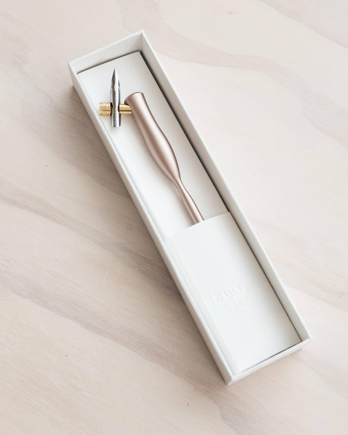 Tom's Studio Flourish - Calligraphy Pen