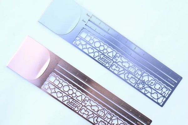 Midori Clip Ruler With Stencils