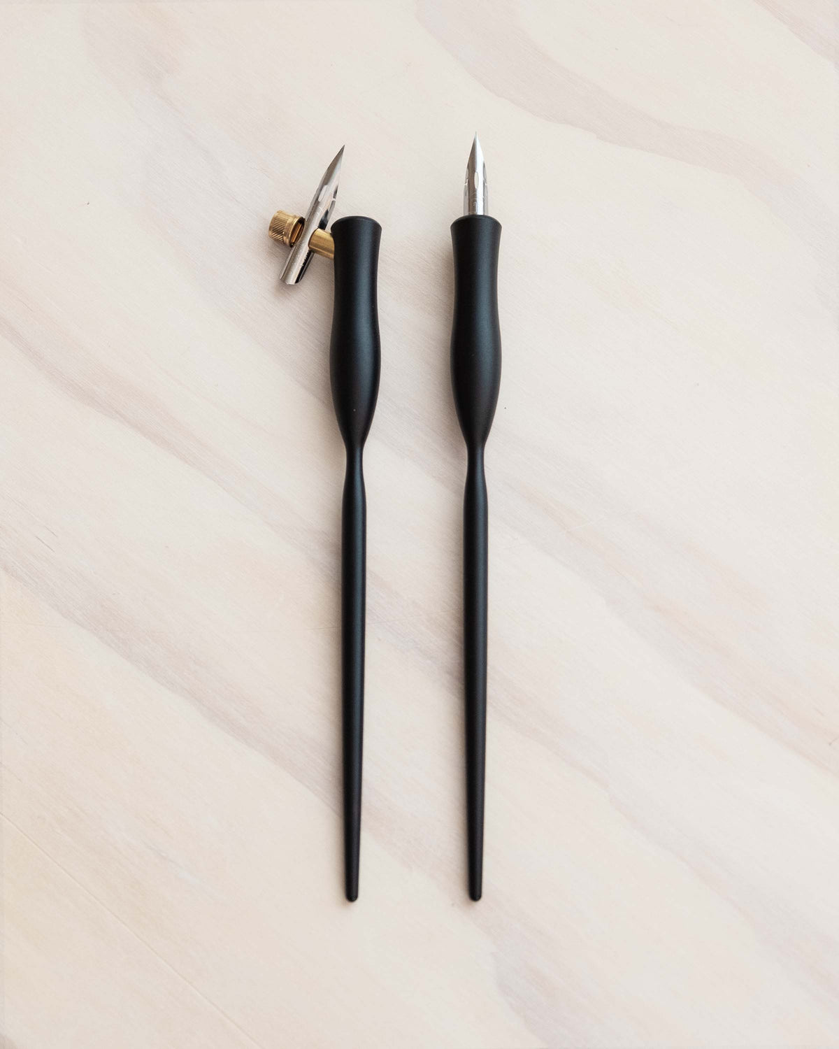 Tom's Studio Flourish - Calligraphy Pen
